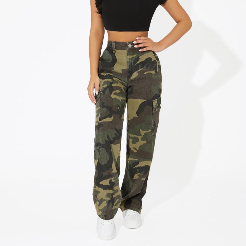 Camo cargo pants